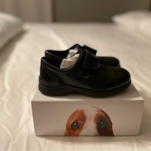 Little boys size 11.5 Hush Puppies black leather dress shoes